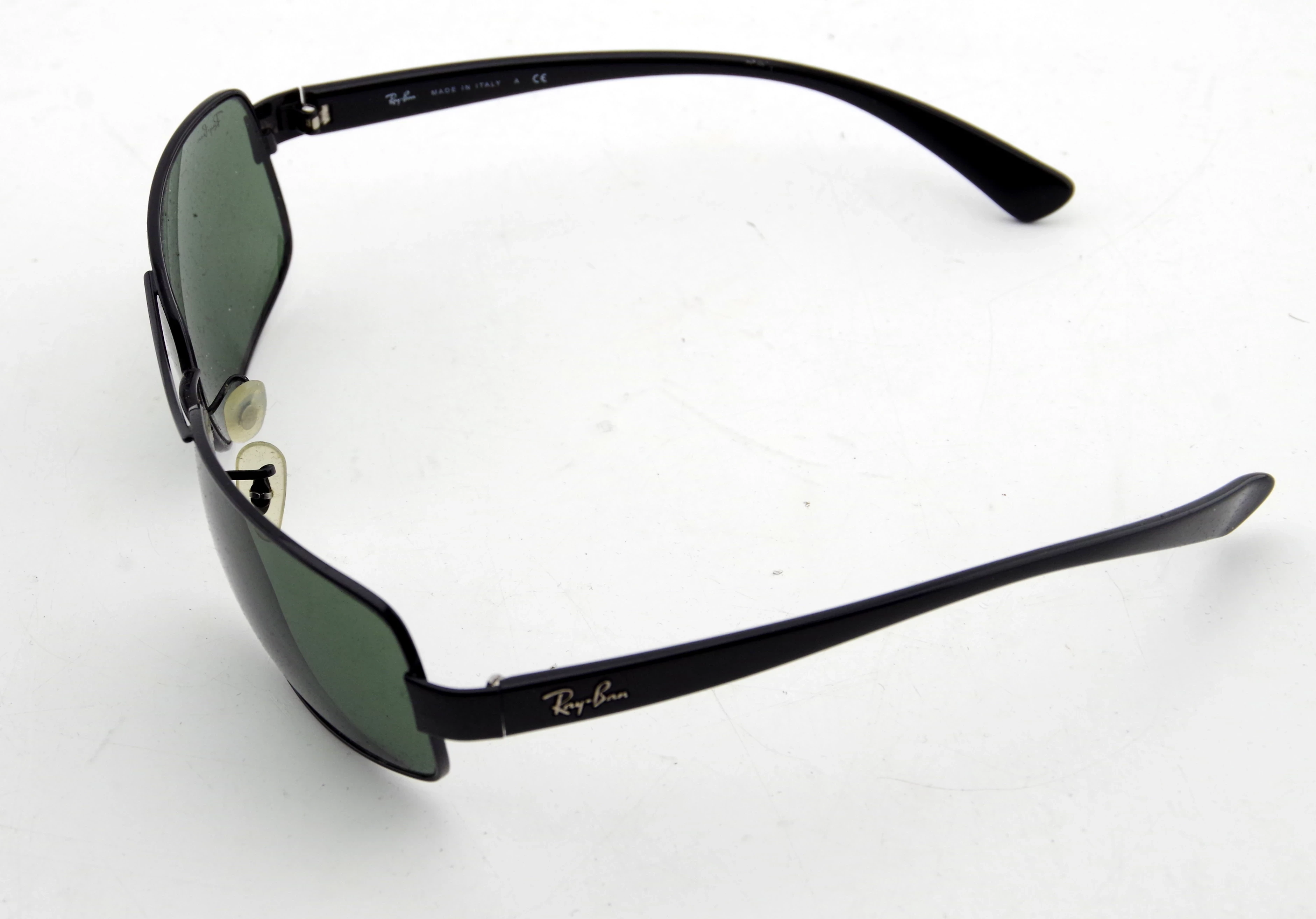 okulary-przeciwsloneczne-ray-ban-3687-002-64-typ-ochrony-filtr-uv-400-kat-1