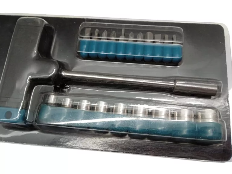 klucz-z-nasadkami-bitami-tesco-kpl-stan-uzywany