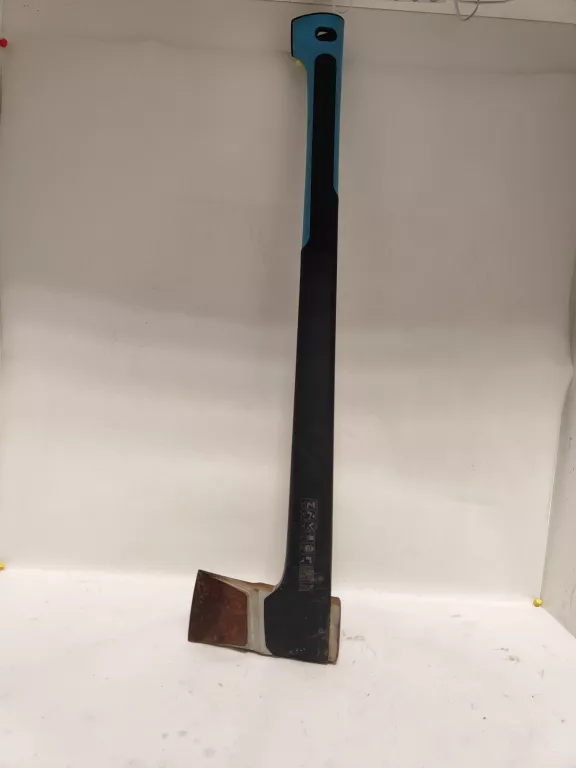 siekiera-cellfast-since-1990-chopper-2000-740mm-marka-inna