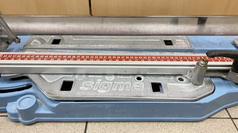 sigma-przecinarka-reczna-do-glazury-003d4-95cm-seria-3d4