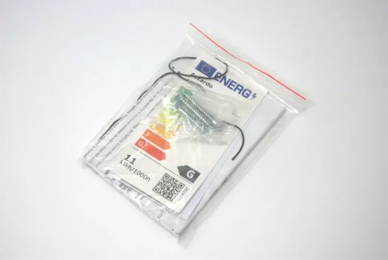 oprawa-oswietleniowa-sufitowa-natynkowa-azzardo-rodzaj-gwintu-24232-278533