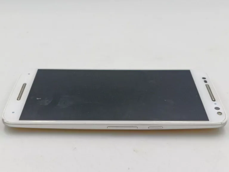 TELEFON MOTOROLA MOTO X STYLE 32/3 GB OPIS