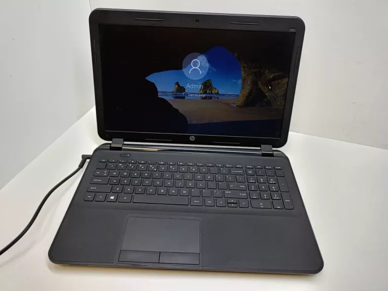 LAPTOP HP 255 AMD E1 4GB 500GB