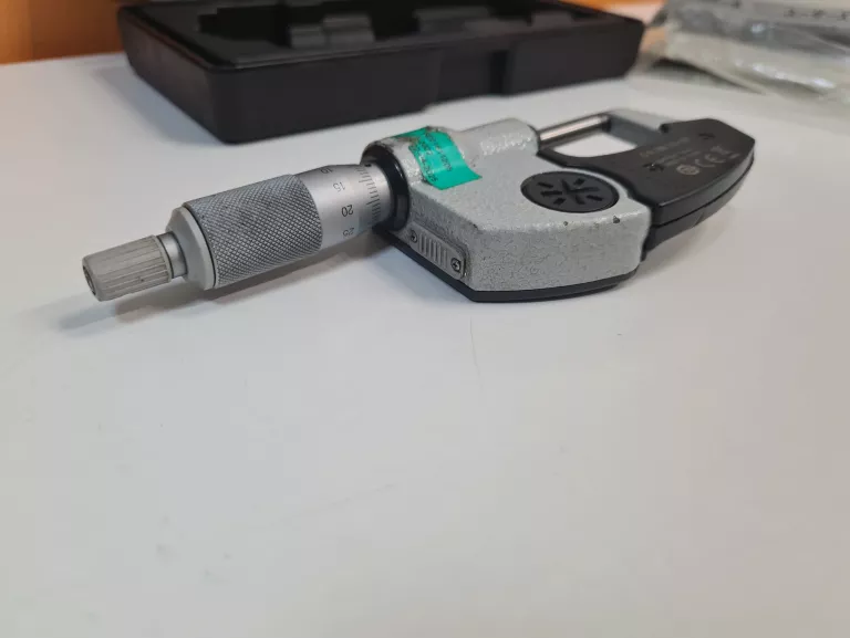 MIKROMETR ELEKTRONICZNY MITUTOYO 0-25MM