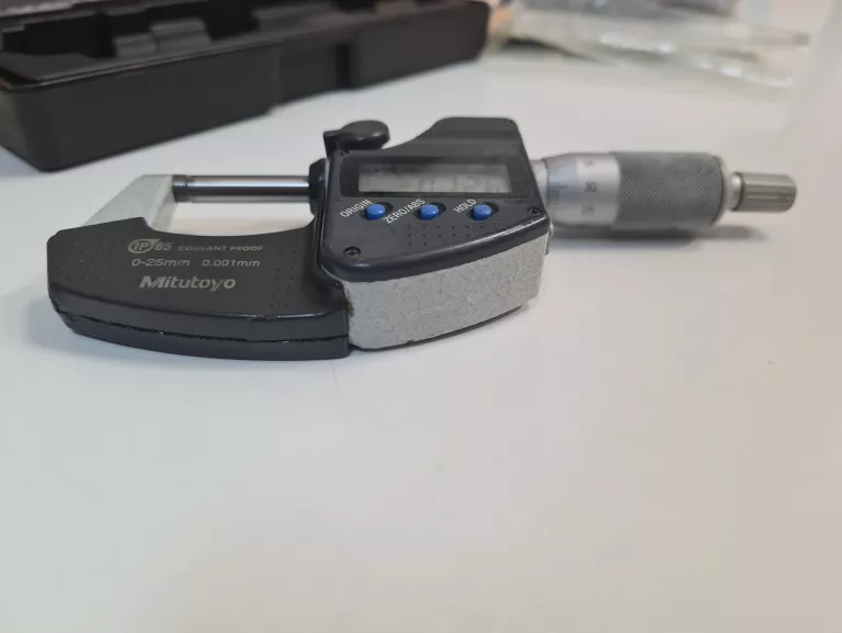 MIKROMETR ELEKTRONICZNY MITUTOYO 0-25MM