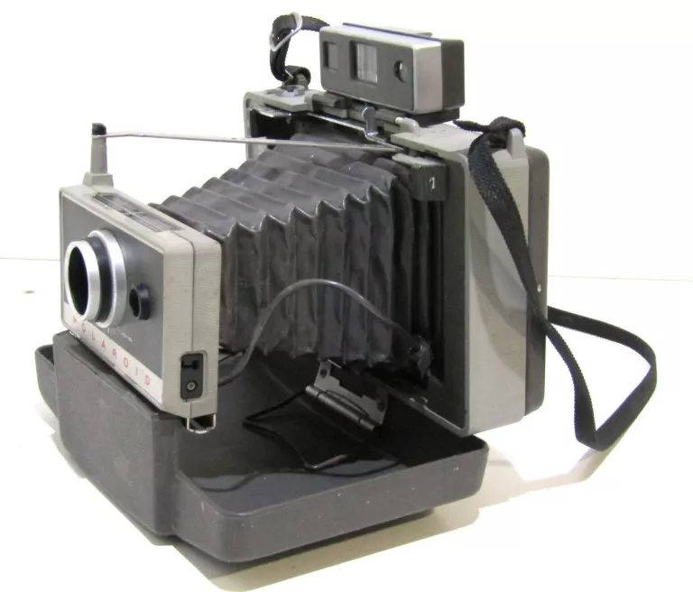 POLAROID 340