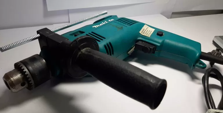 WIERTARKA UDAROWA MAKITA CP-117