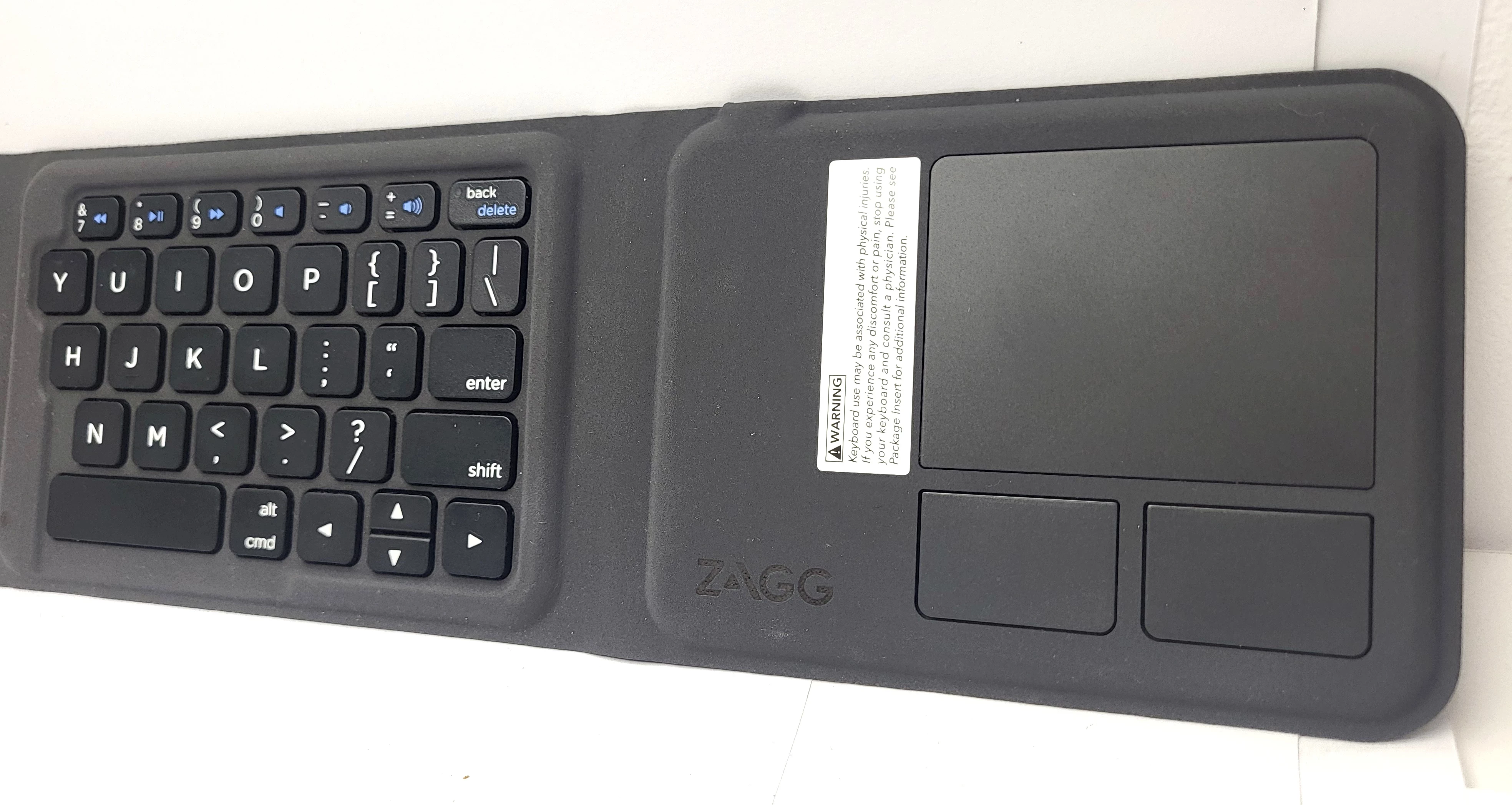 klawiatura-zagg-tri-fold-keyboard-z-touchpadem-stan-11323-2