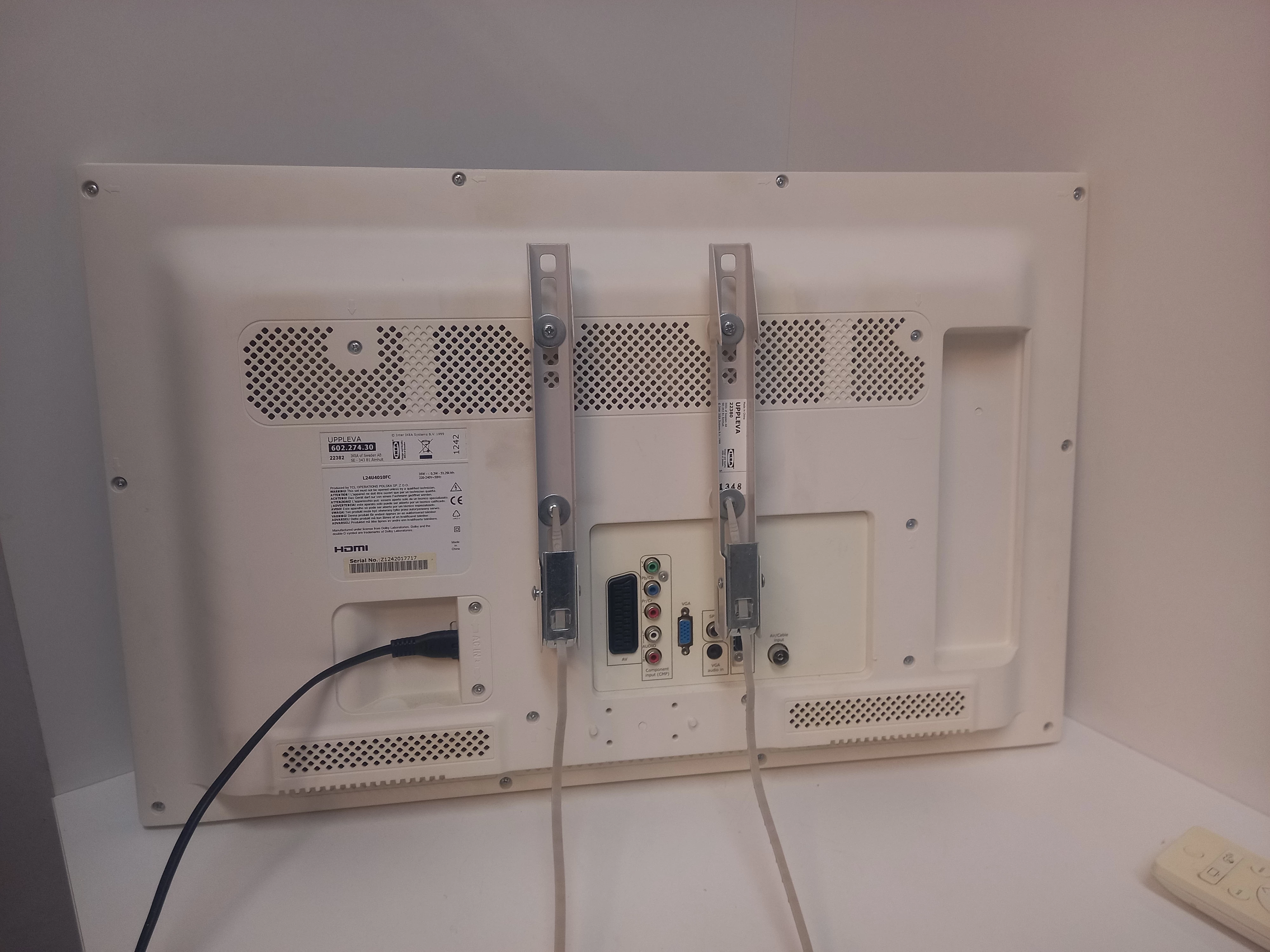 tv-ikea-uppleva-l24u4010fc-stan-uzywany