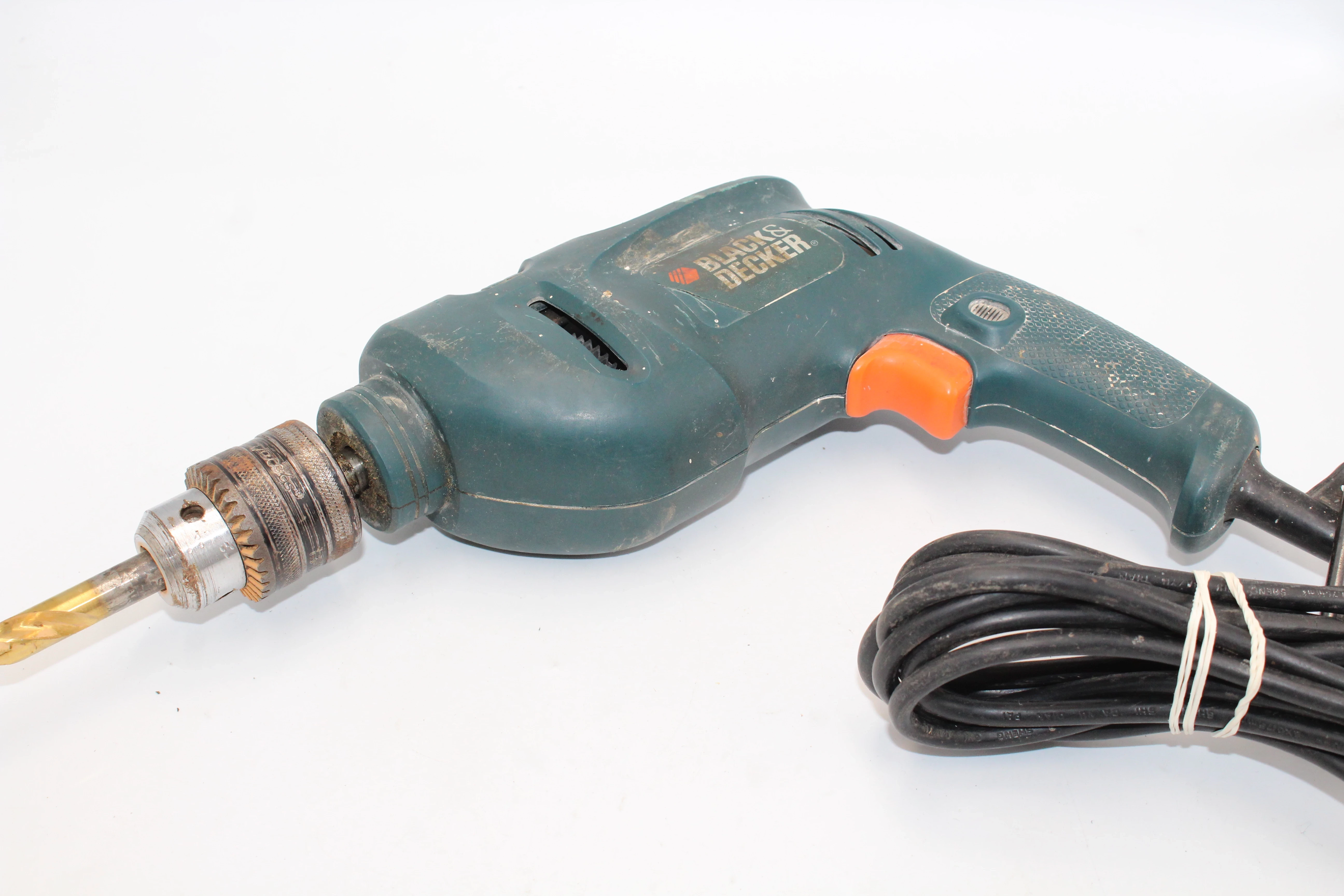 wiertarka-udarowa-black-decker-kr-500-r-stan-uzywany