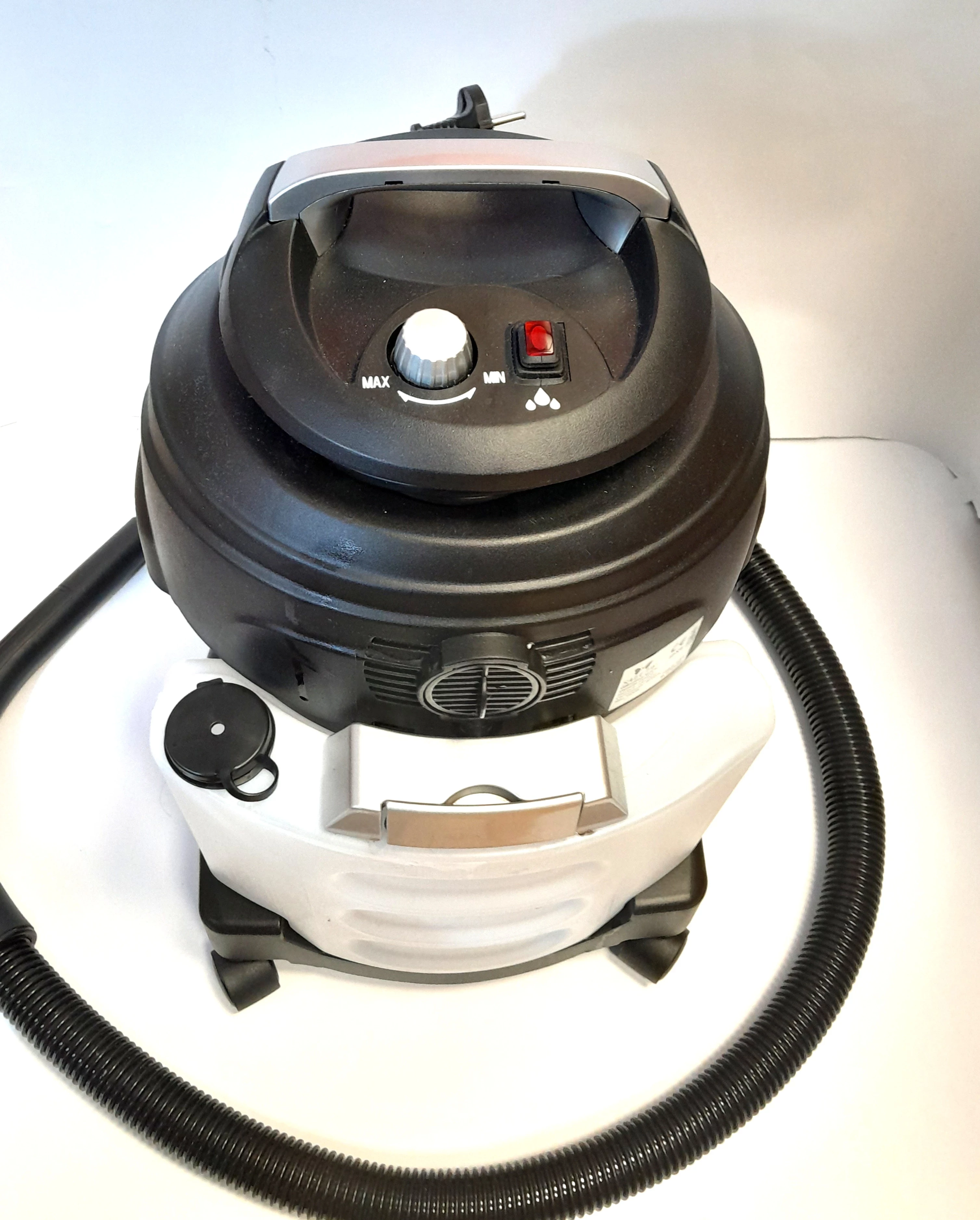 odkurzacz-pioracy-salute-comodo-control-kod-producenta-comodo