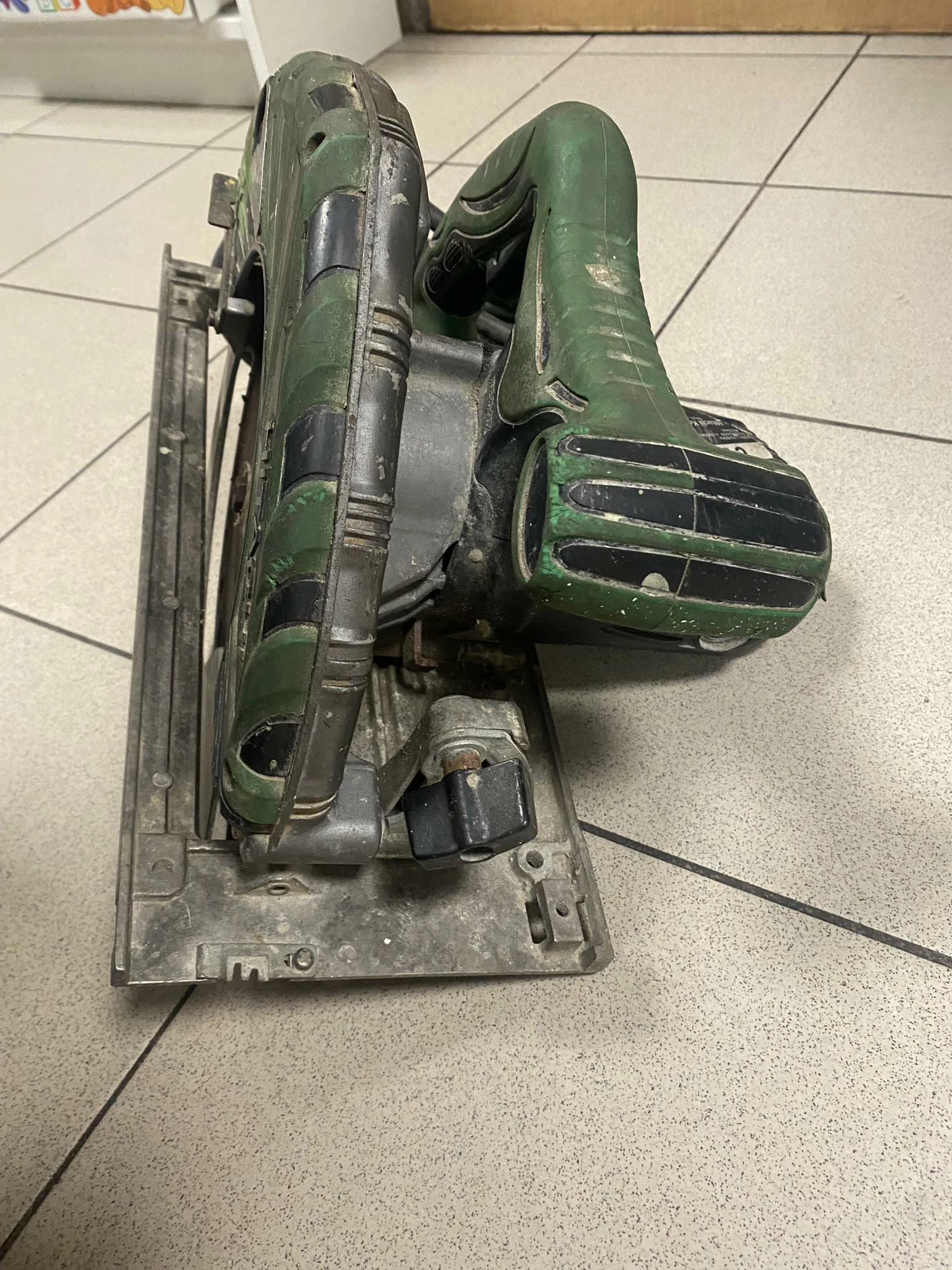 pilarka-hitachi-c9u2-2009r-2000w-kod-producenta-c9u2