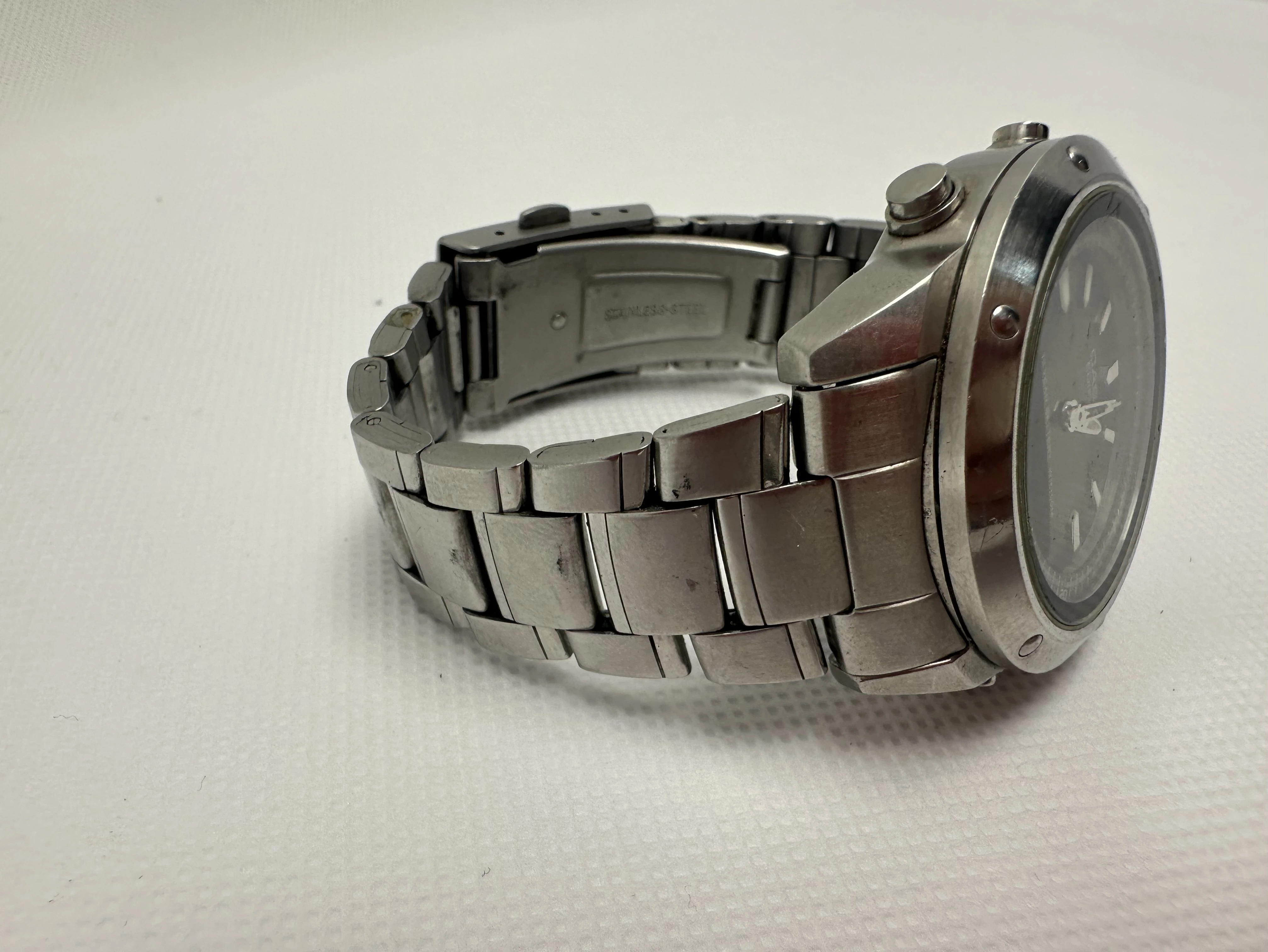 zegarek-meski-casio-efa-118-wodoszczelnosc-brak