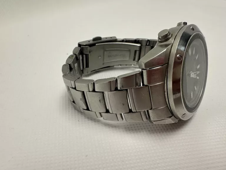 zegarek-meski-casio-efa-118-wodoszczelnosc-brak