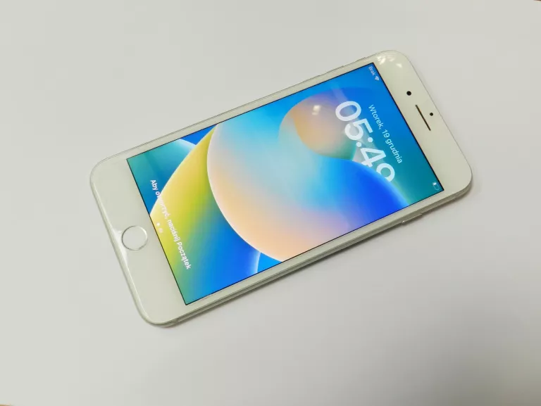 telefon-iphone-8-plus-256-gb-opis-kod-producenta-mq8q2pma