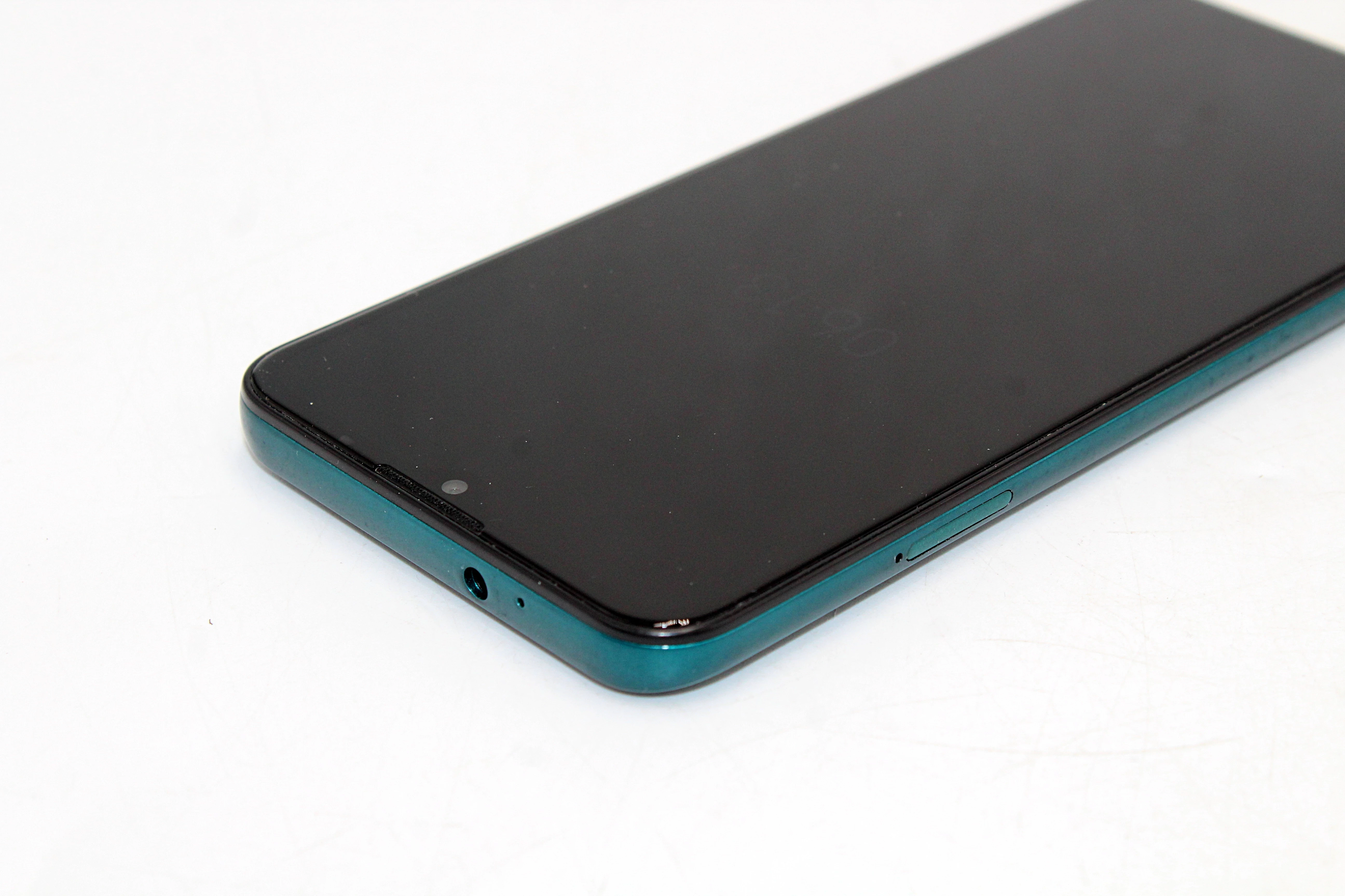 telefon-motorola-moto-g9-play-xt2083-3-forest-green-464gb-przekatna-ekranu-650