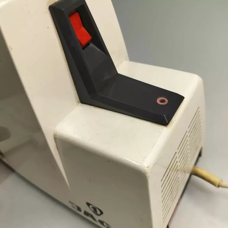 maszynka-do-mielenia-miesa-jaga-kolor-dominujacy-wielokolorowy