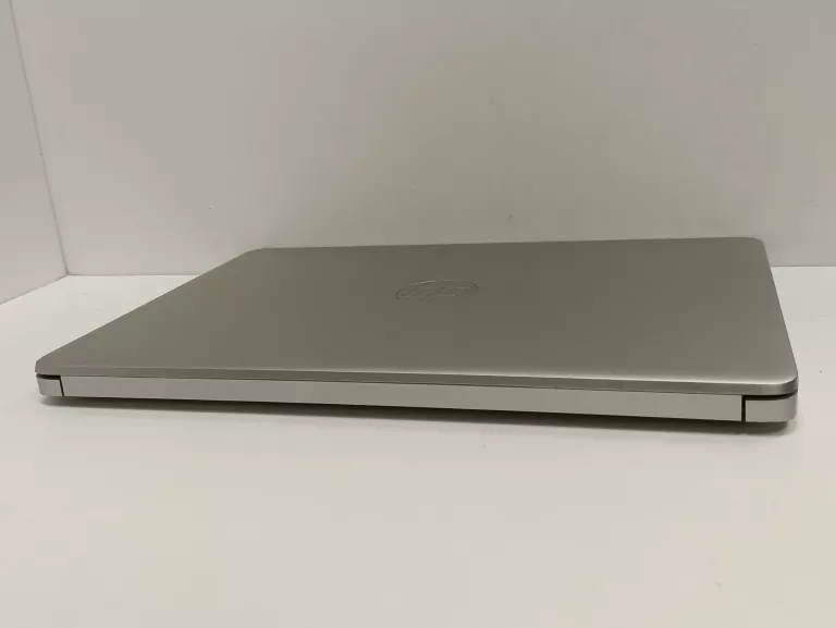 LAPTOP 14 HP 14S-DQ2009NW (256GB SSD/8GB/I3 11GEN