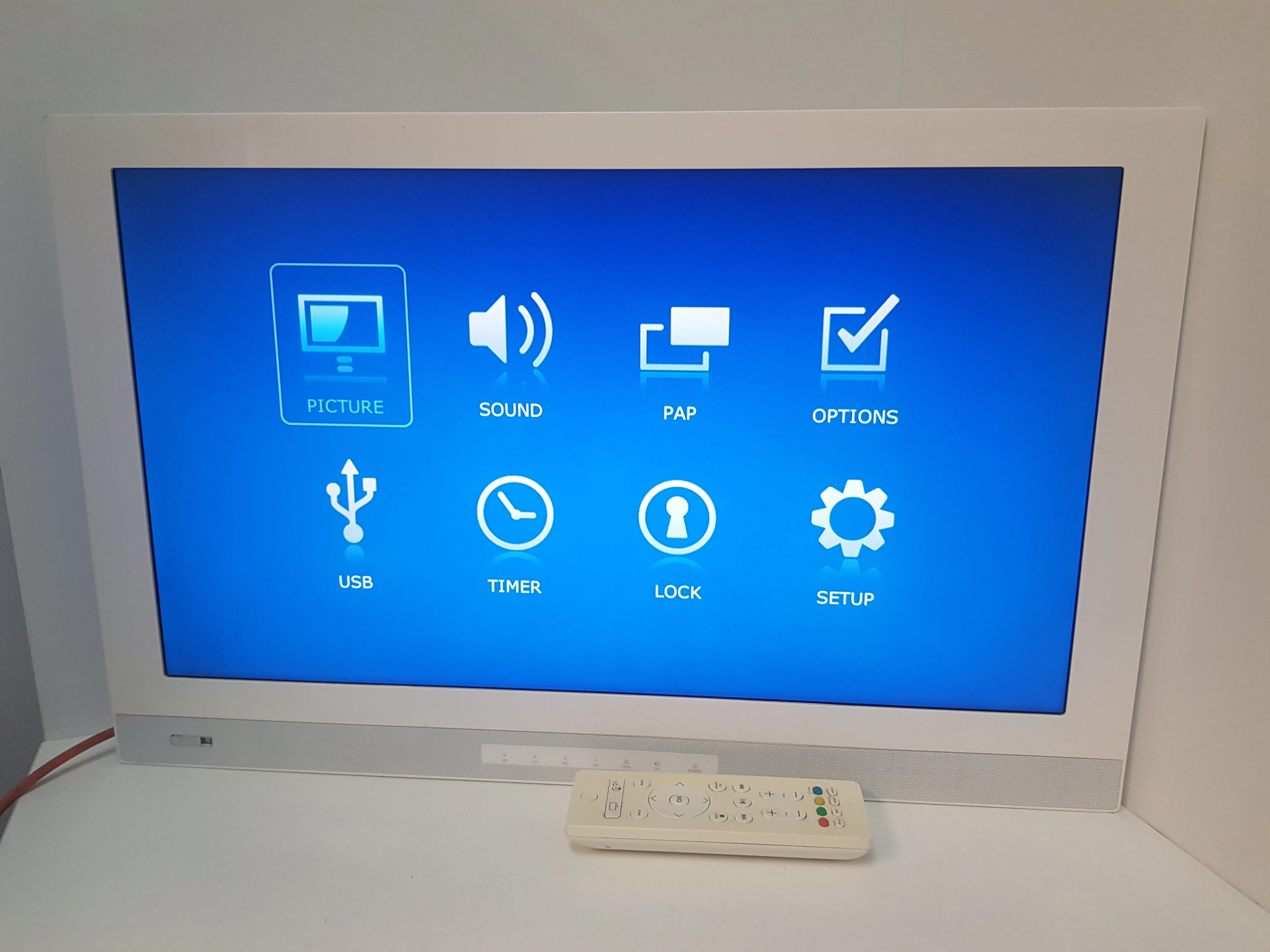 tv-ikea-uppleva-l24u4010fc-model-h24t52e