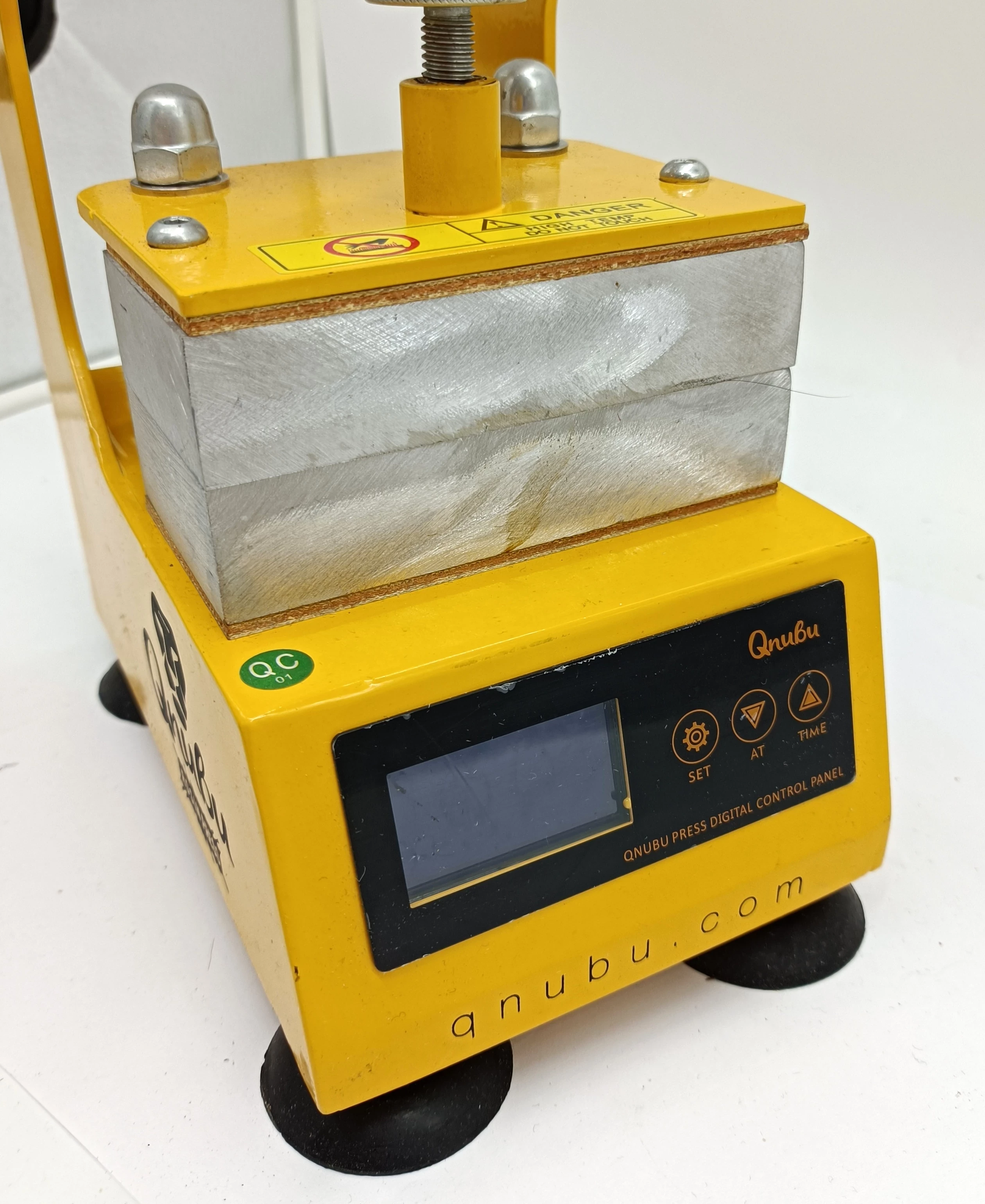 prasa-hydrauliczna-manualna-kompact-press-20-600kg-qnubu-ch1818-kod-producenta-ch1818