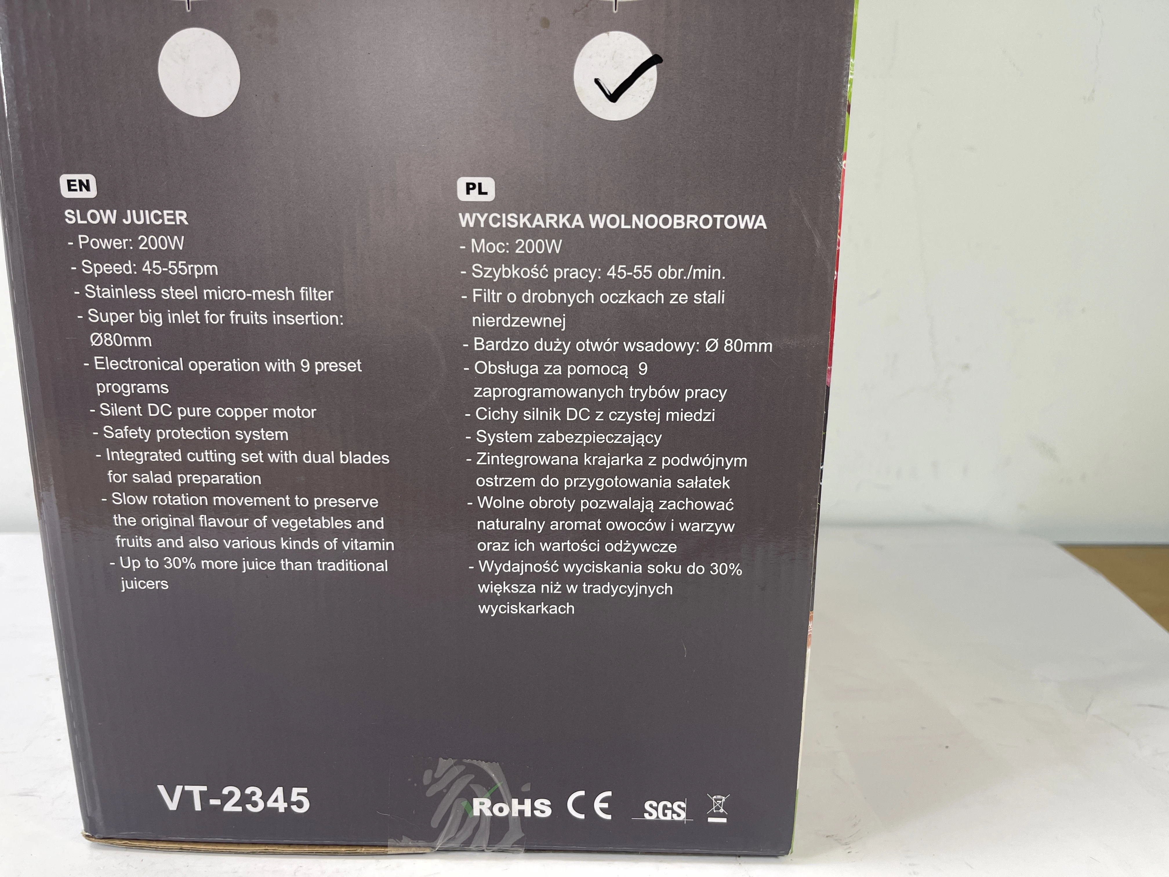 wyciskarka-wolnoobrotowa-pionowa-valenti-torinto-vt-2345-200-w-komplet-kolor-dominujacy-czarny