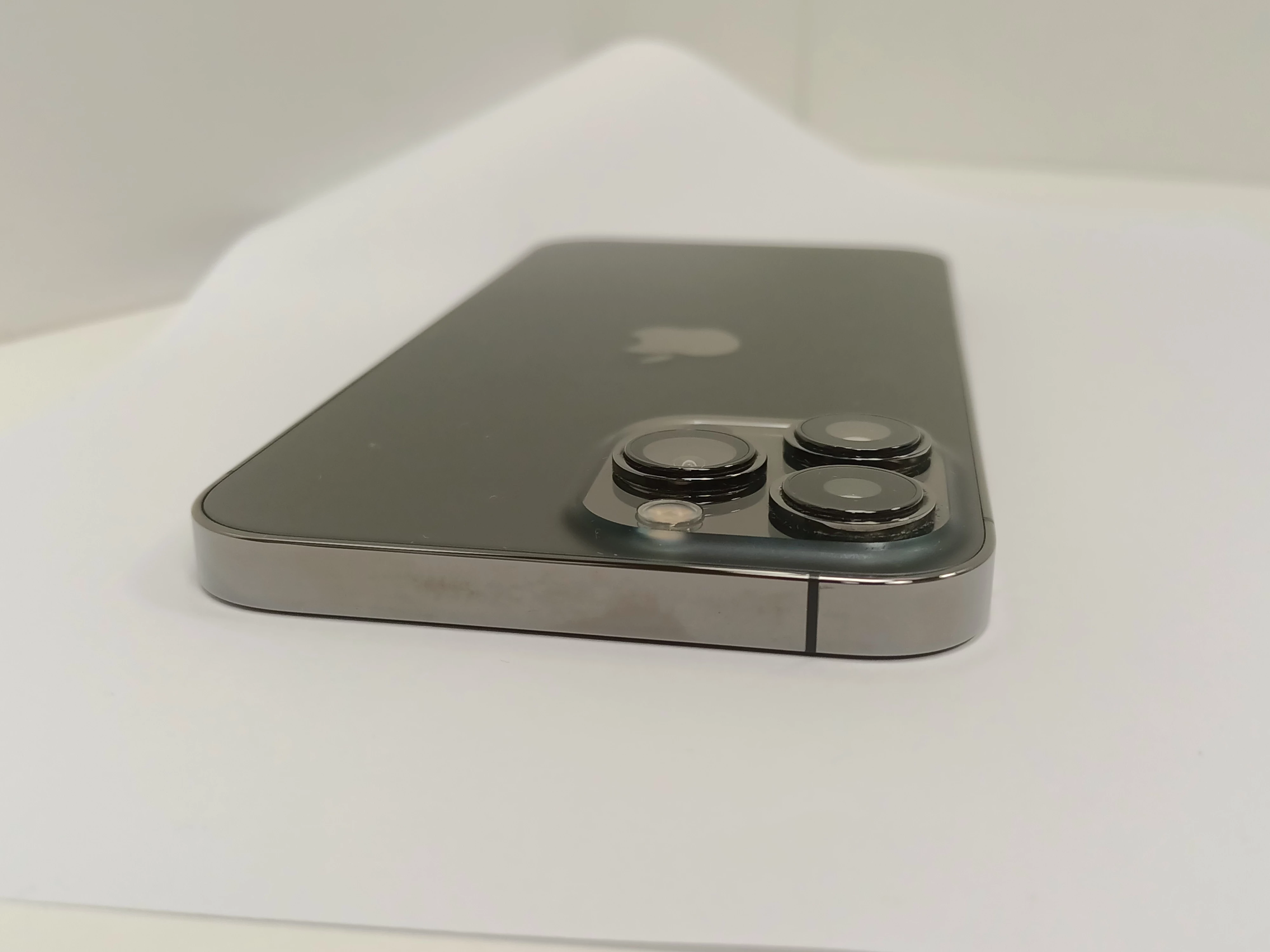 apple-iphone-13-pro-max-256gb-a2643-kond-bat-89-szary-transmisja-danych-5g