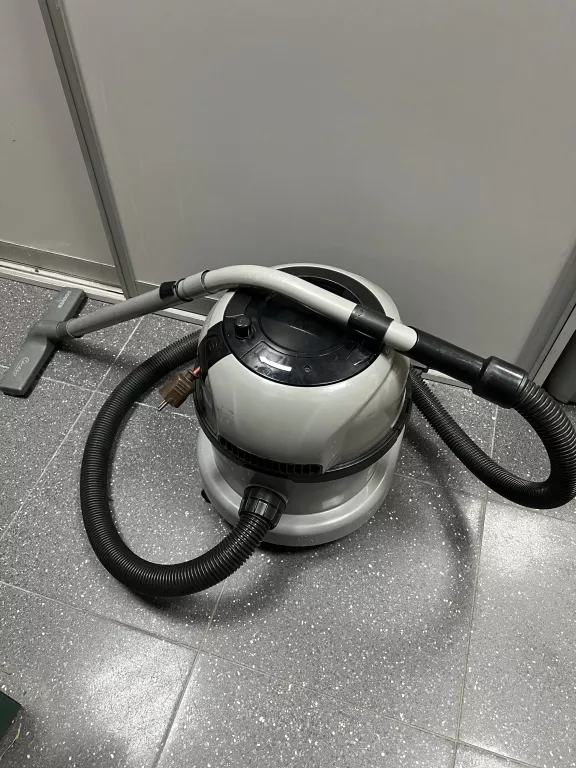 ODKURZACZ NUMATIC PPR200-12