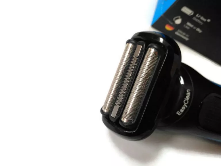 golarka-foliowa-braun-51-b1000s-precyzyjna-i-wygodna-w-uzyciu-uzytkowanie-205630-224018