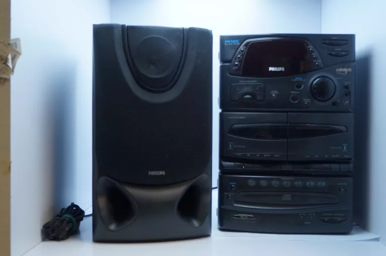 WIEŻA PHILIPS FW360C