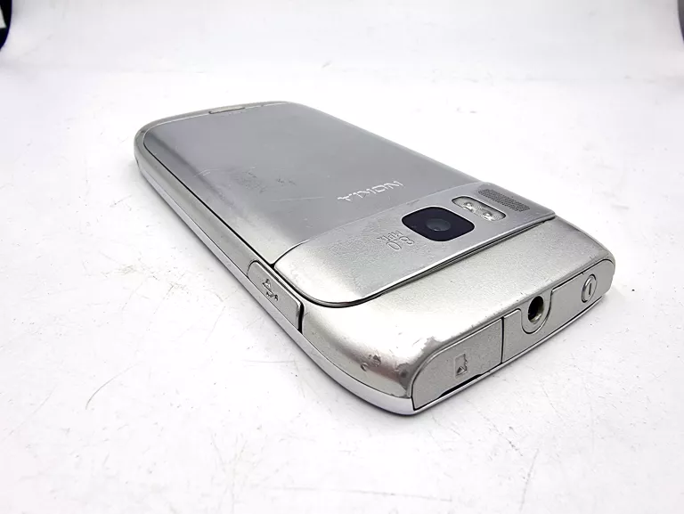 TELEFON NOKIA E6