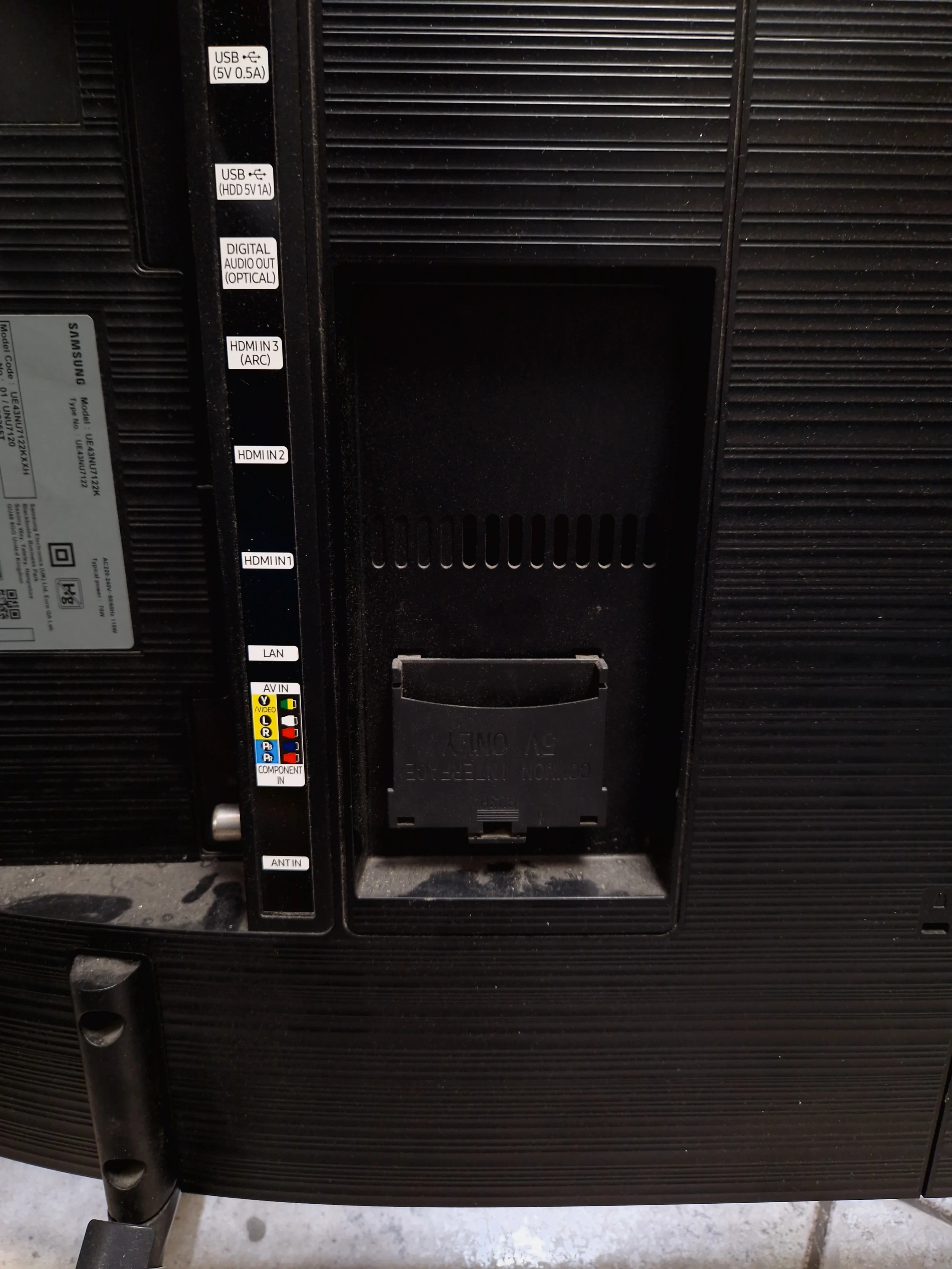 tv-samsung-ue43nu7122k-pilot-kod-producenta-ue43au7192uxxh