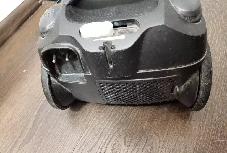 ODKURZACZ WORKOWY PHILIPS COMPACTGO 1400W FC8291/02 CZERWONY