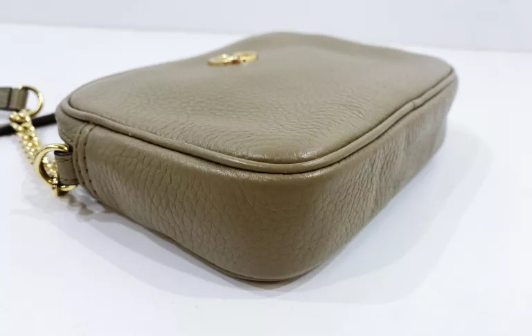 torebka-michael-kors-bezowa-mala-wielkosc-mala-nie-mieszczaca-a4