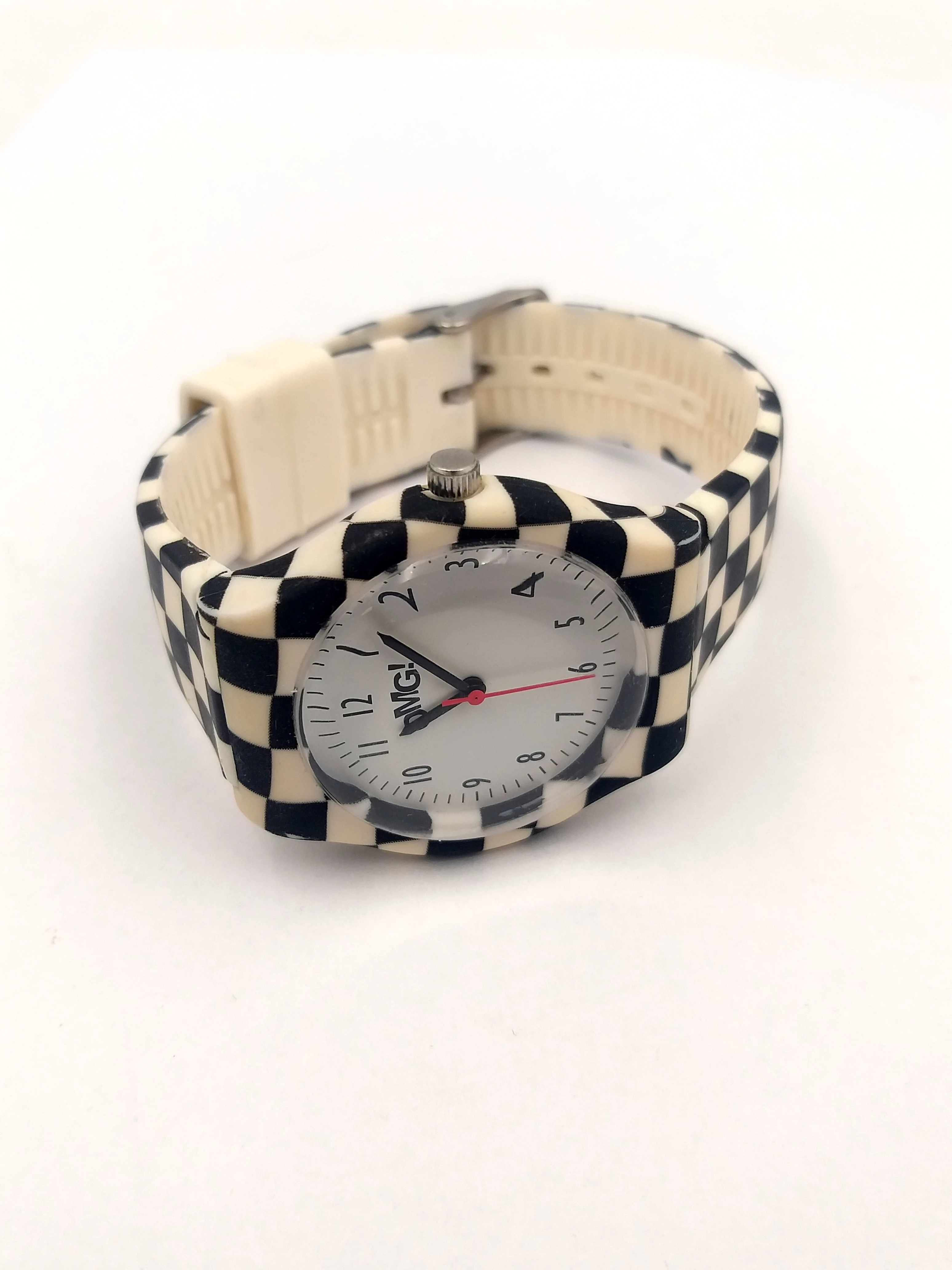 zegarek-damski-omg-silikon-pasek-szachownica-stan-uzywany