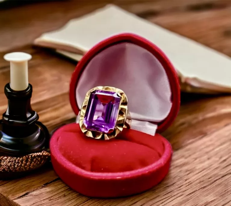 zloty-pierscionek-z-duzym-oczkiem-vintage-585-r16-material-zloto