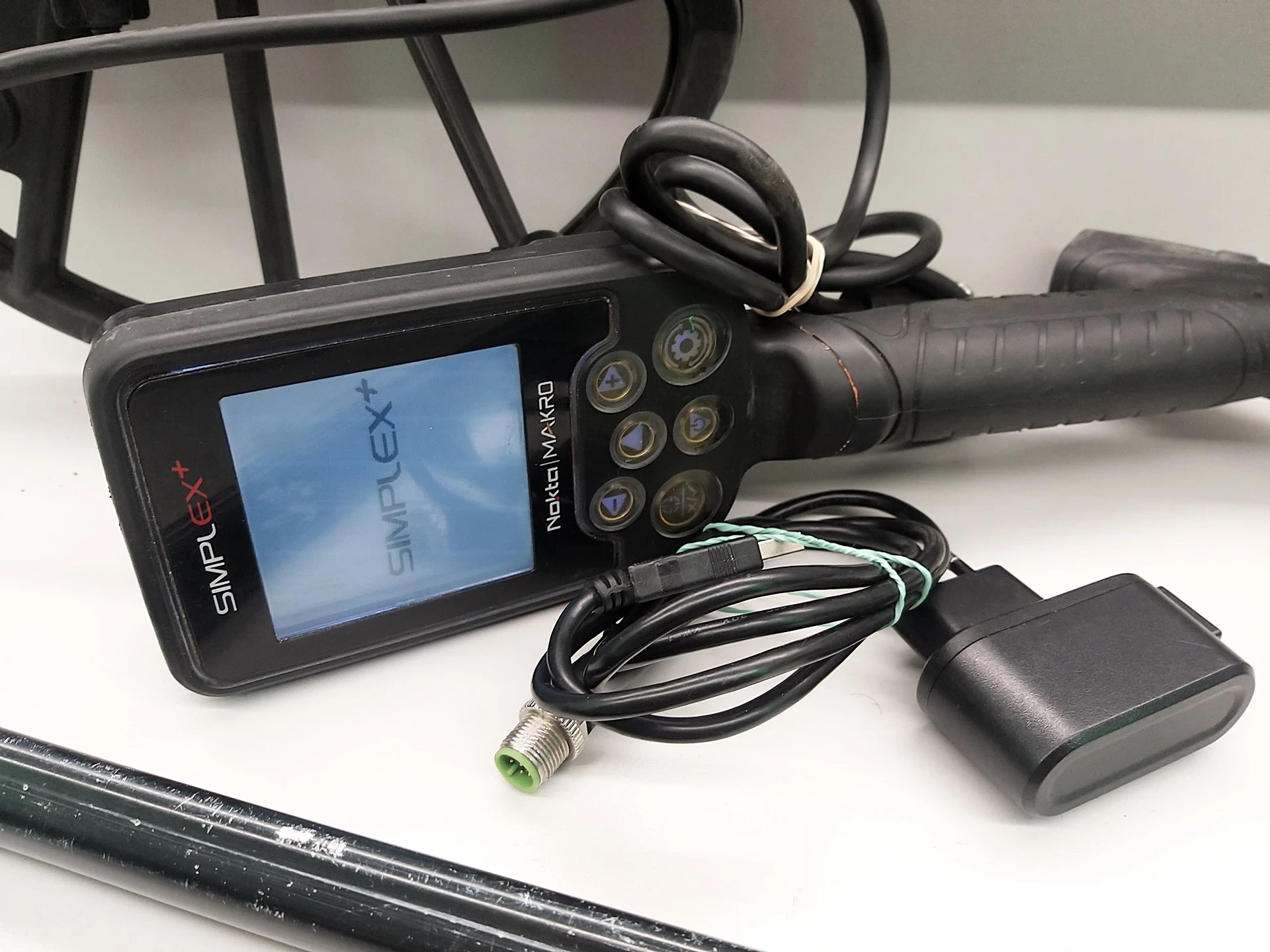 wykrywacz-metalu-nokta-makro-simplexplus-marka-nokta