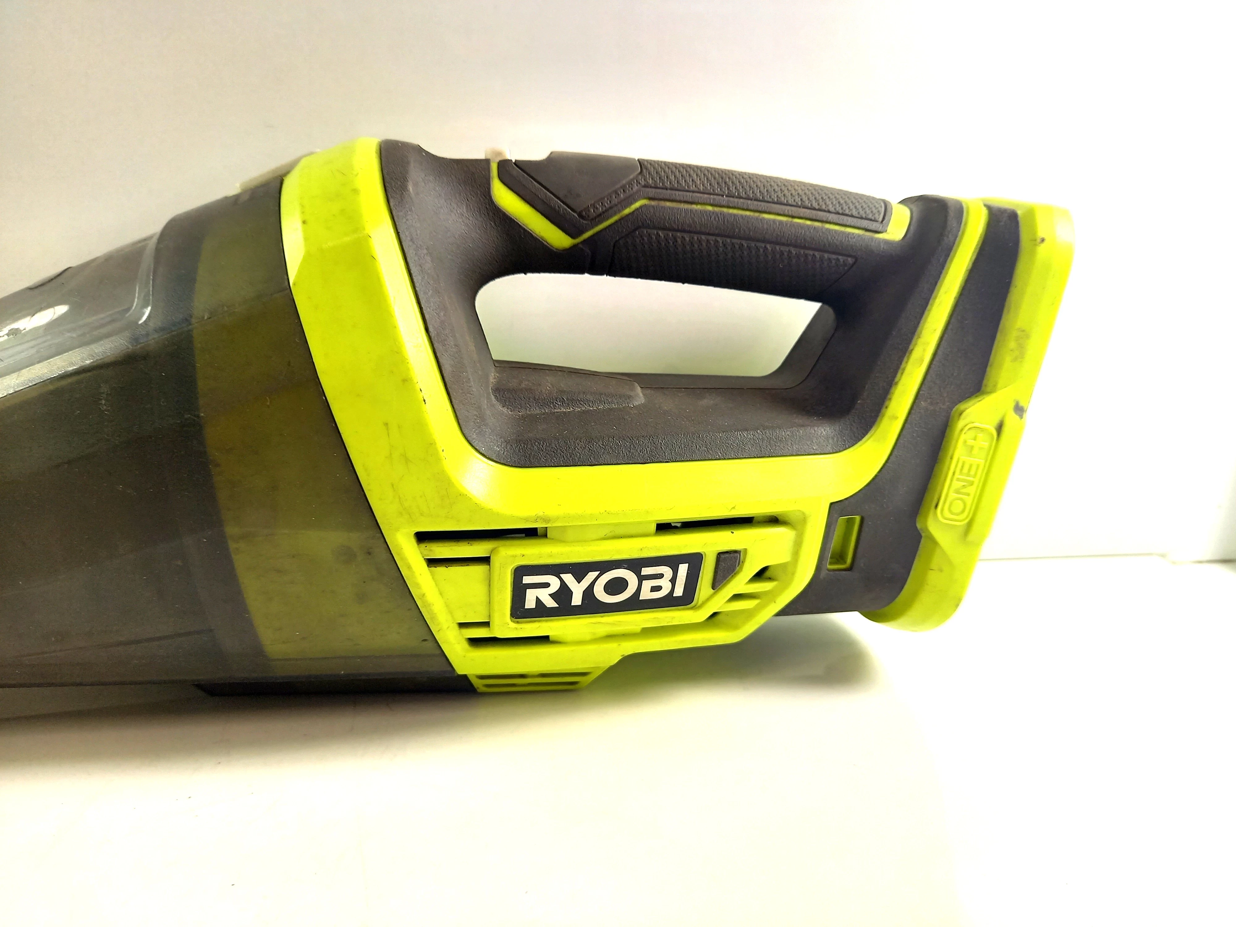 odkurzacz-samochodowy-ryobi-r18hv-glowna-62-poznan-ska-x