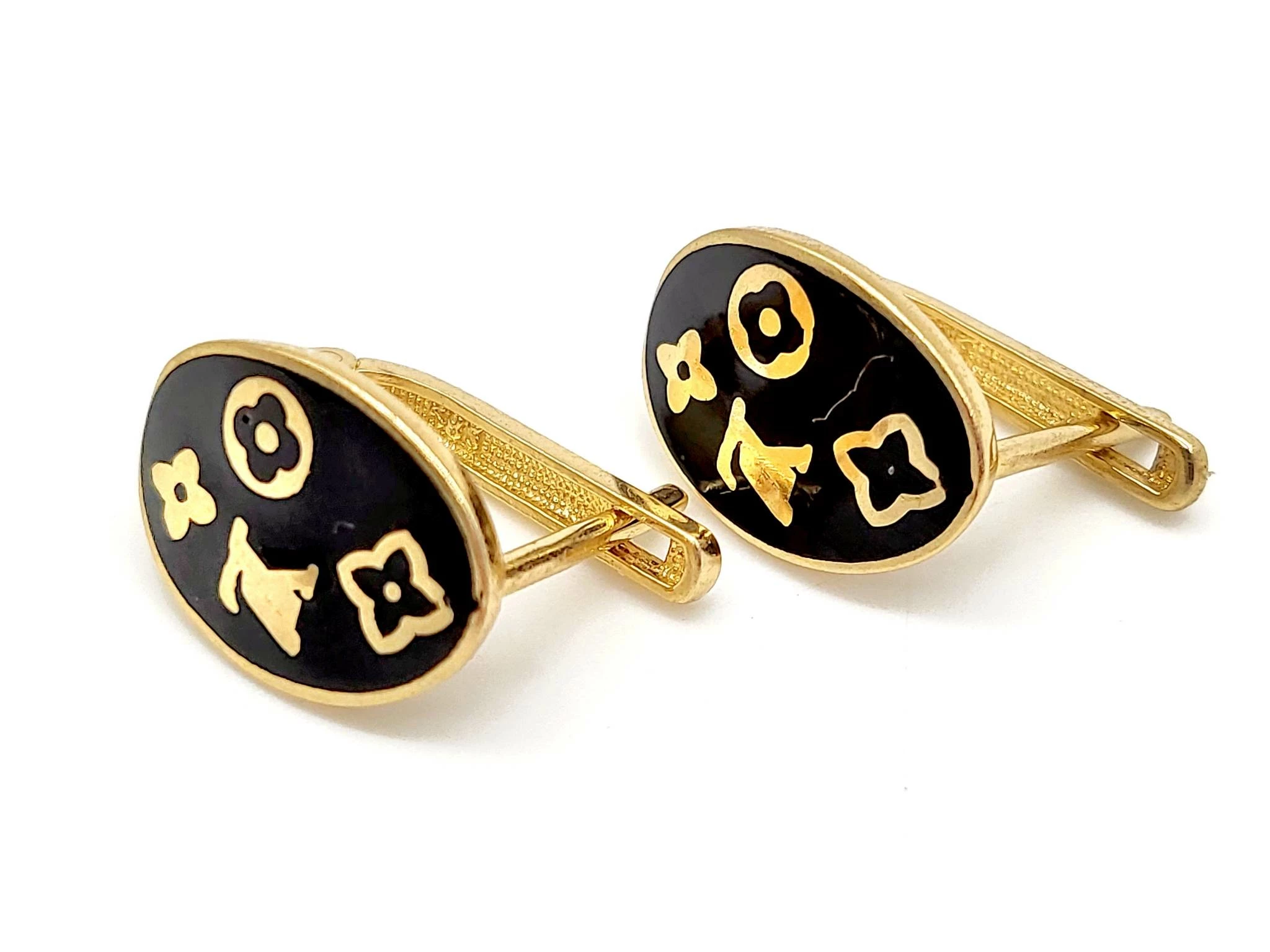 zlote-kolczyki-z-motywem-louis-vuitton-proba-585310g-pilsudskiego-4-oborniki