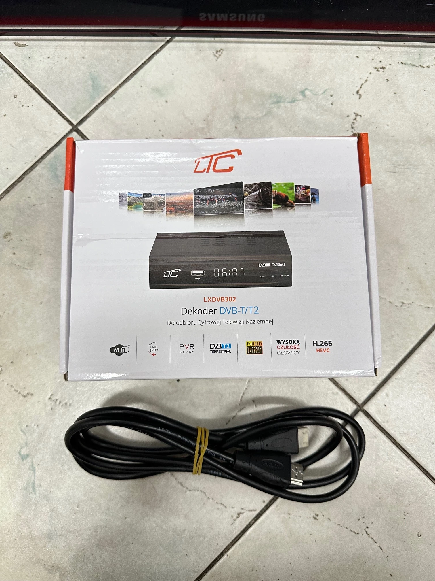 telewizor-samsung-le40b551a6w-dekoder-dvb-t2-kod-producenta-le40b551a6w