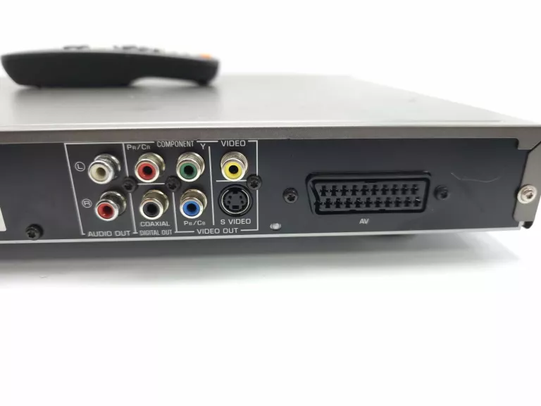 ODTWARZACZ DVD YAMAHA DVD-S559MK2 PILOT
