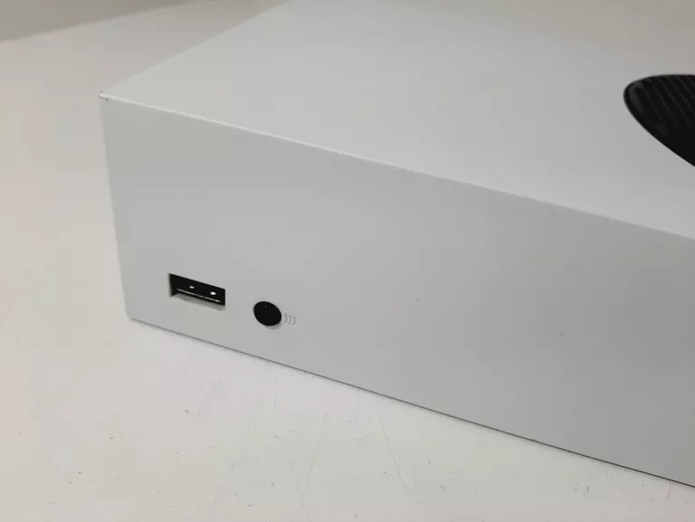 konsola-xbox-series-s-2-pady-gwarancja-stan-uzywany