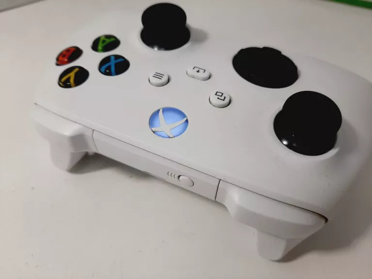 konsola-xbox-series-s-2-pady-gwarancja-ean-gtin-5902002184663