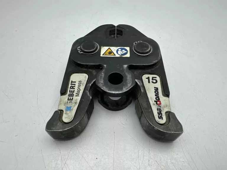 zaciskarka-geberit-szczeki-1518222835-mm-walizka-product-id-80e39963-e9ed-423d-b122-380ddb022b33