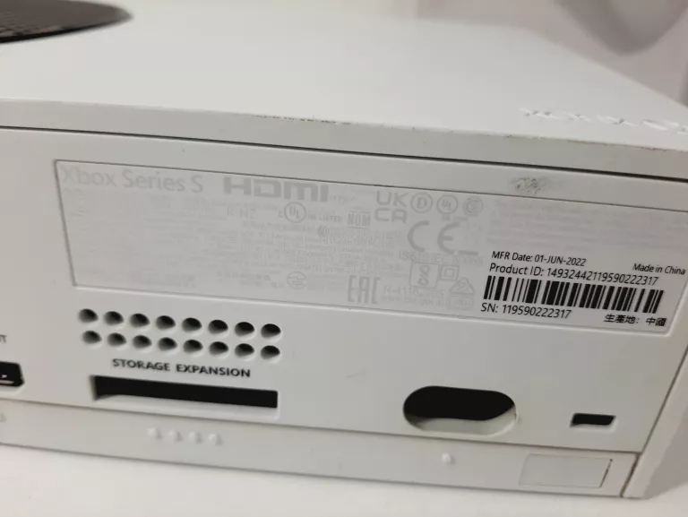 konsola-xbox-series-s-2-pady-gwarancja-product-id-d8bec23a-03f3-476b-ba44-132431011d43