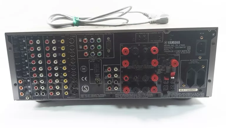 KONKRETNY AMPLITUNER YAMAHA RX-V1500