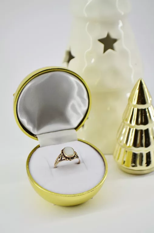 ZŁOTY PIERŚCIONEK 2,15G 585P