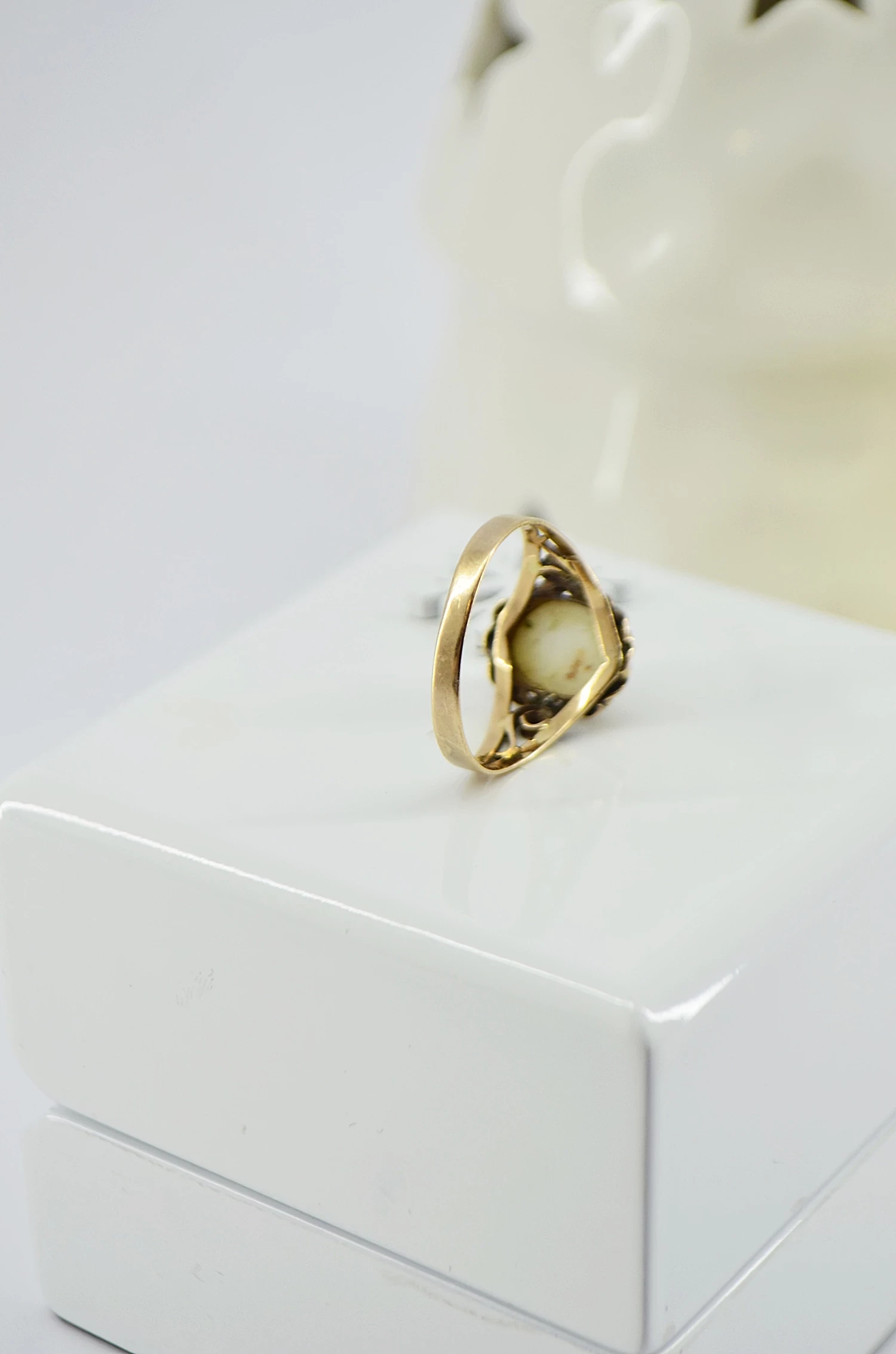 zloty-pierscionek-215g-585p-kamien-inny-kamien