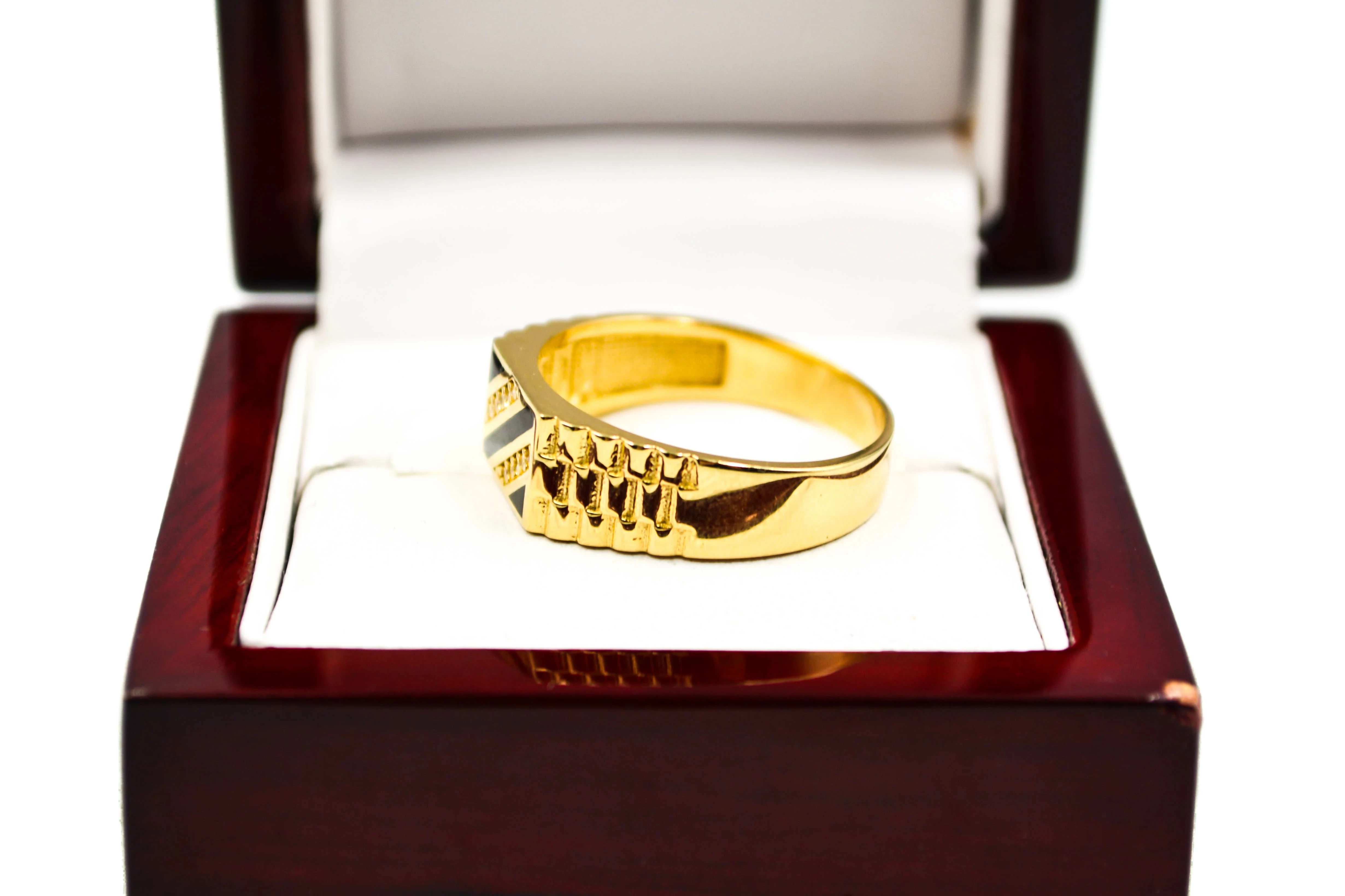 wyrob-jubilerski-meski-zloty-sygnet-pp114-504g-r-26-marka-bez-marki