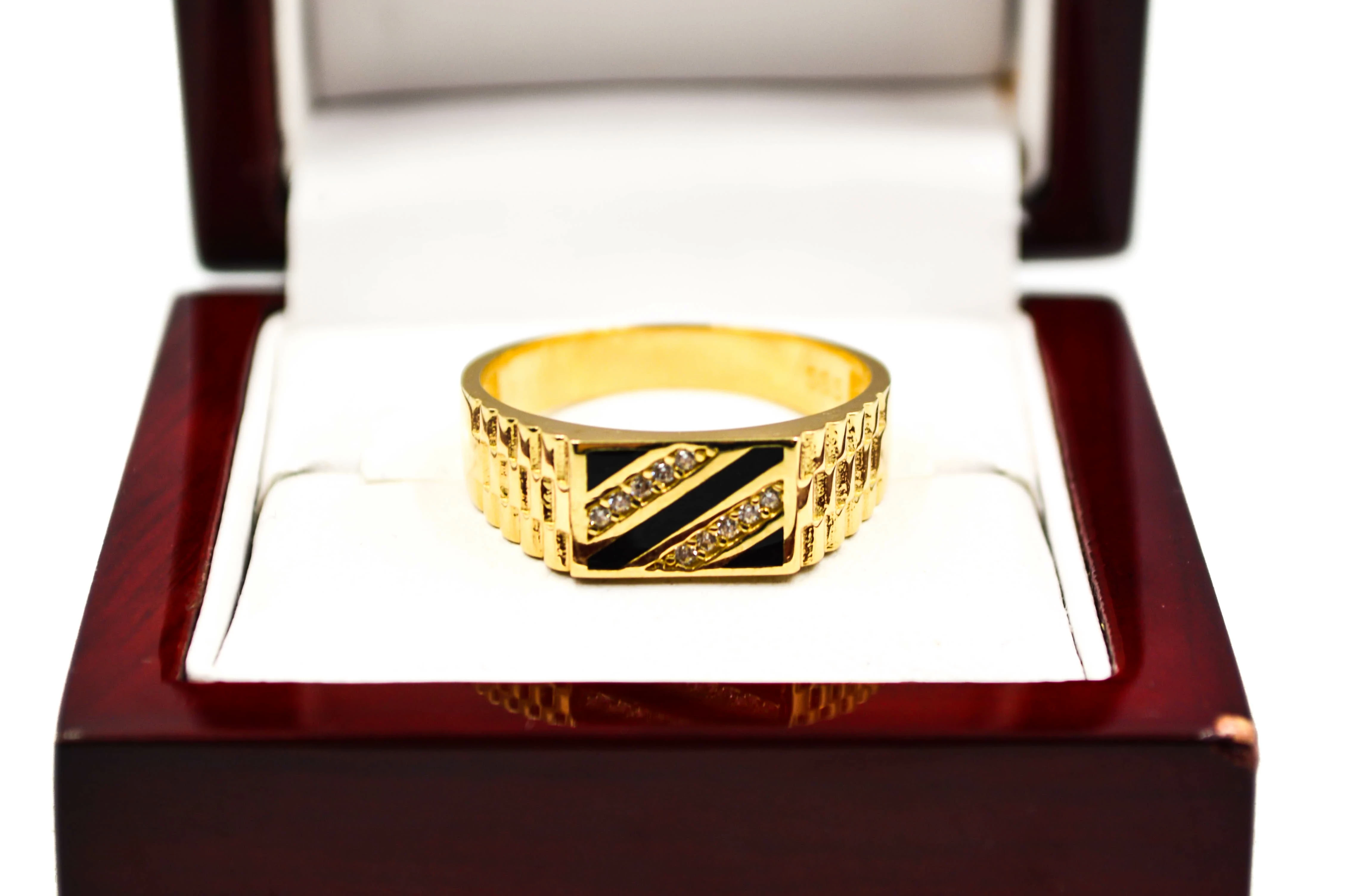 wyrob-jubilerski-meski-zloty-sygnet-pp114-504g-r-26-stan-powystawowy