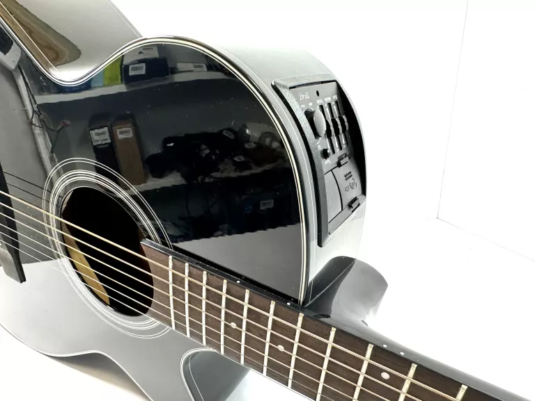 GITARA ELEKTROAKUSTYCZNA TAKAMINE GF15CE-BLK